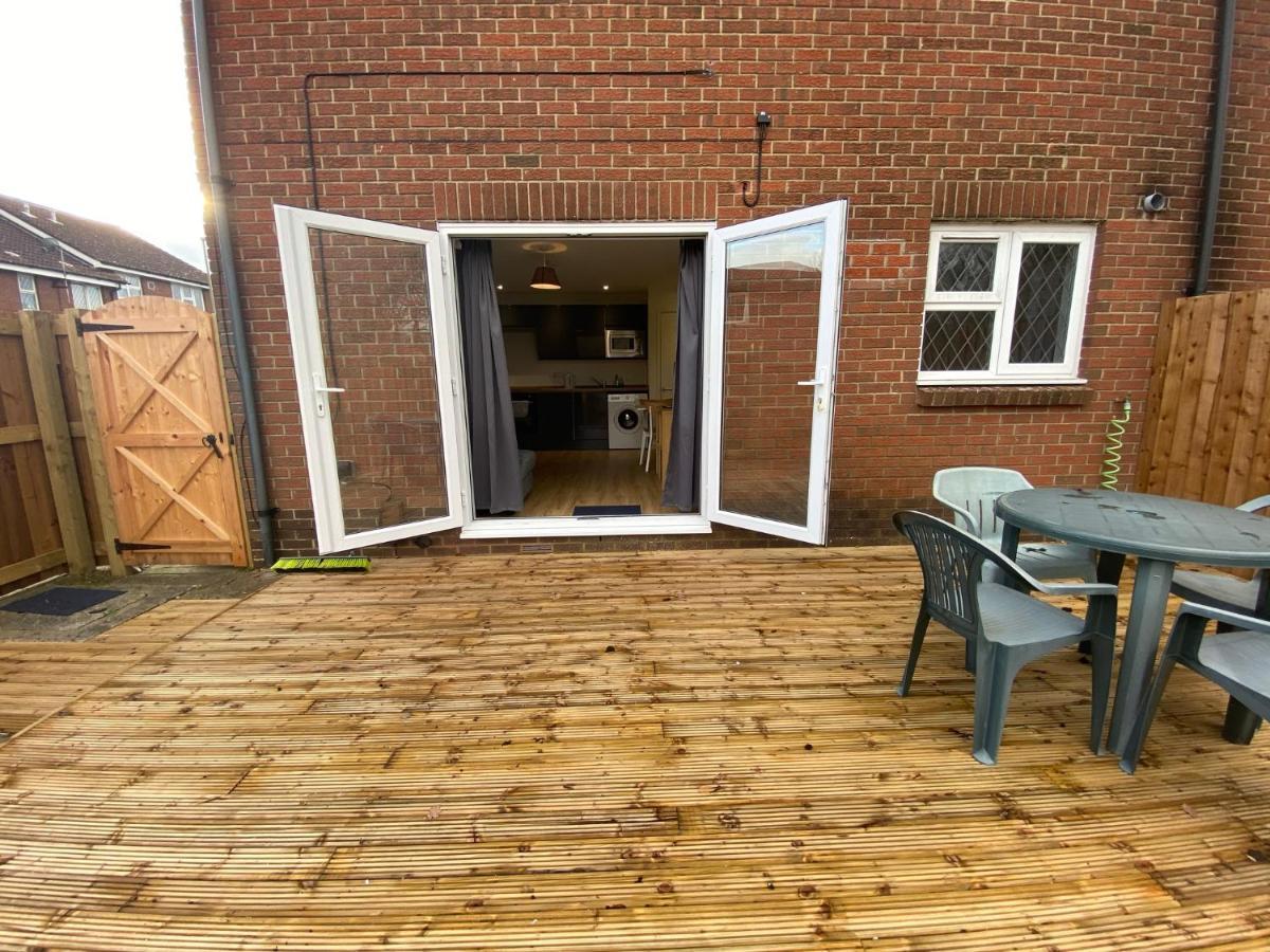 Arragon Short-Stay Apartments Waterlooville Luaran gambar