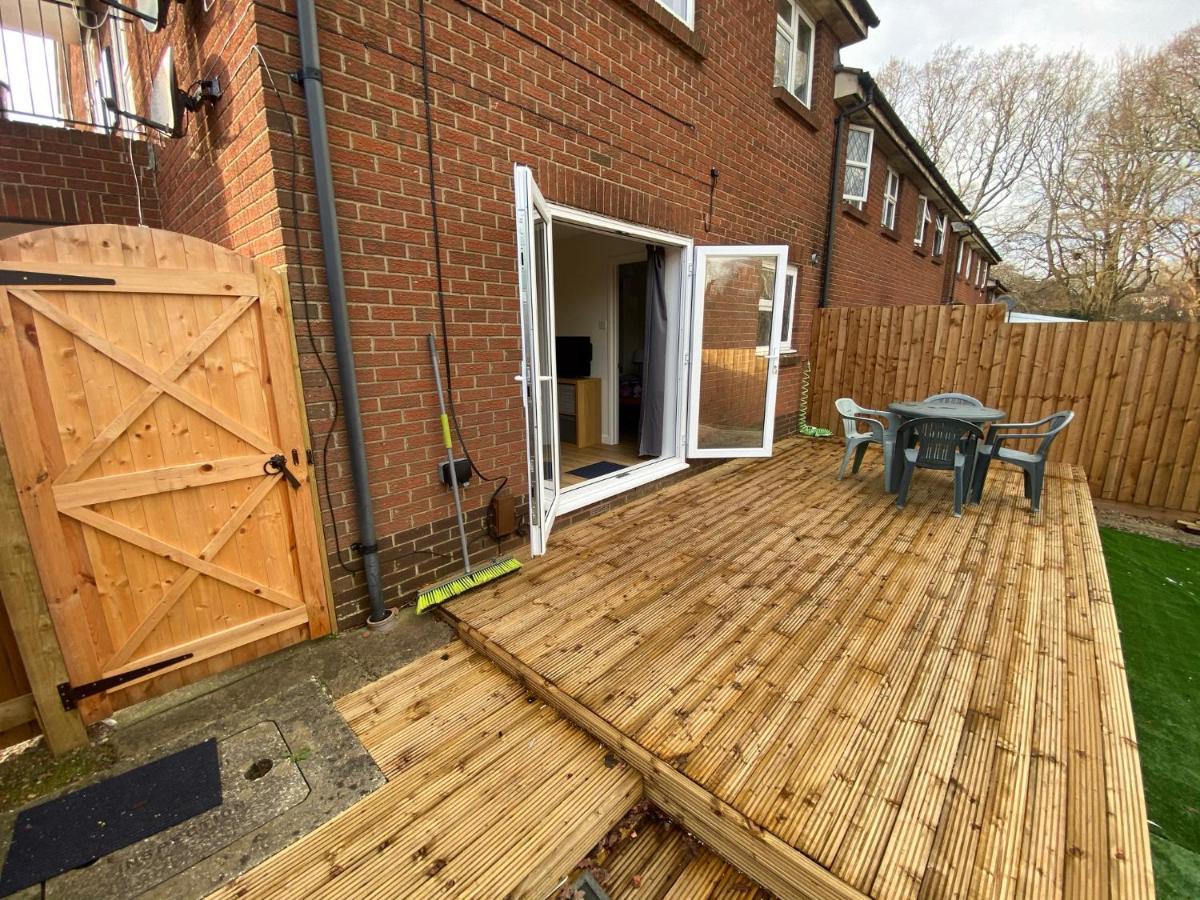 Arragon Short-Stay Apartments Waterlooville Luaran gambar